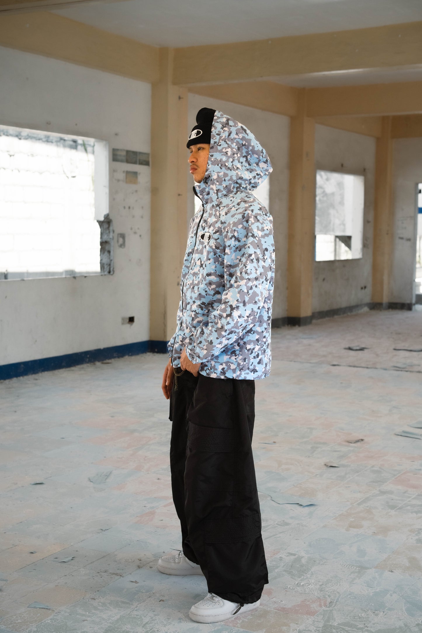 Zipped-Up Windbreaker Jacket ( Blue Digital Camou )