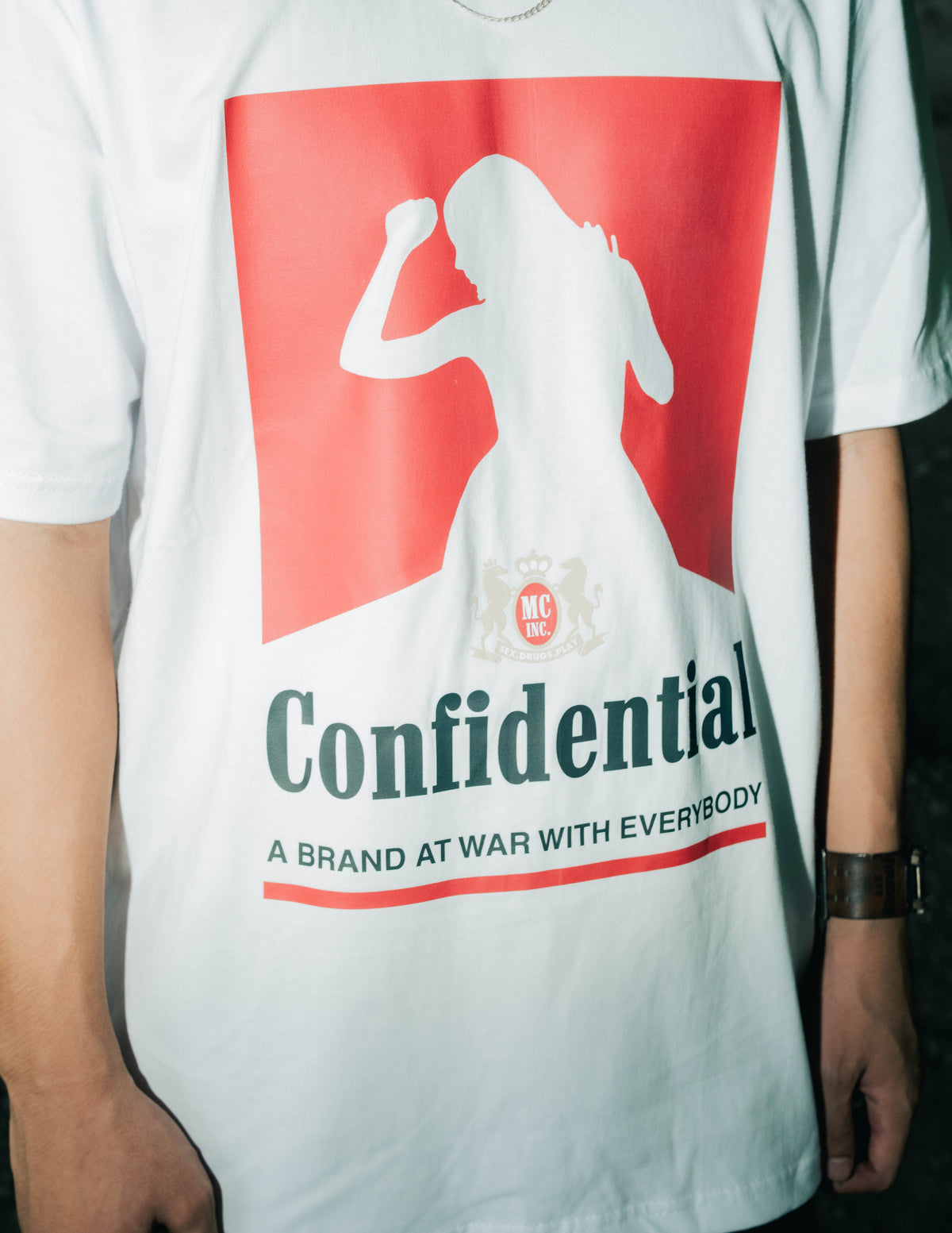 Cigarette Red - Regular Tee