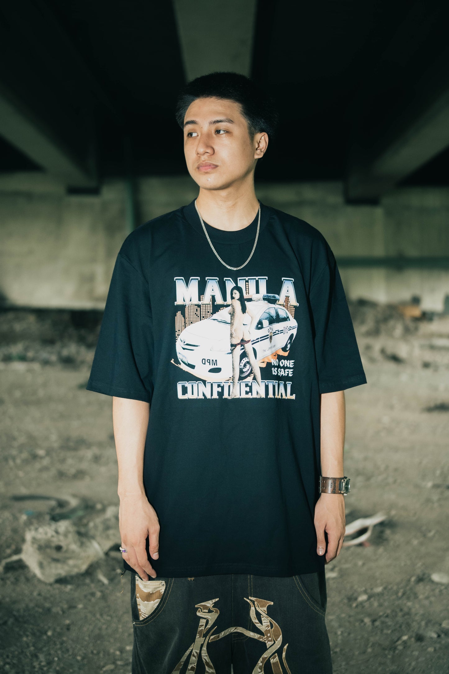 Manila Cop Car - Oversized Tee